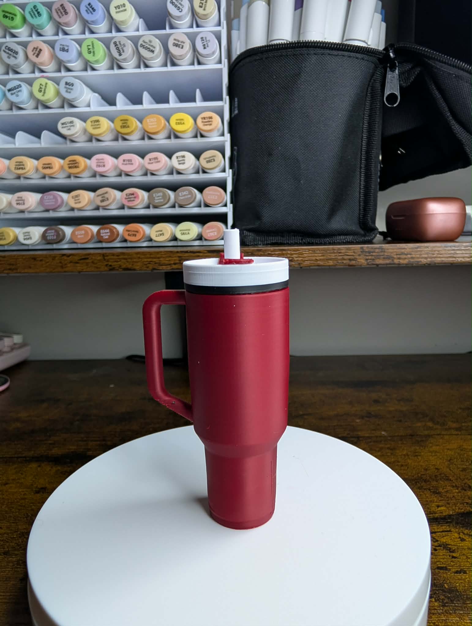 3D printed mini tumbler keychain maroon with removable lid