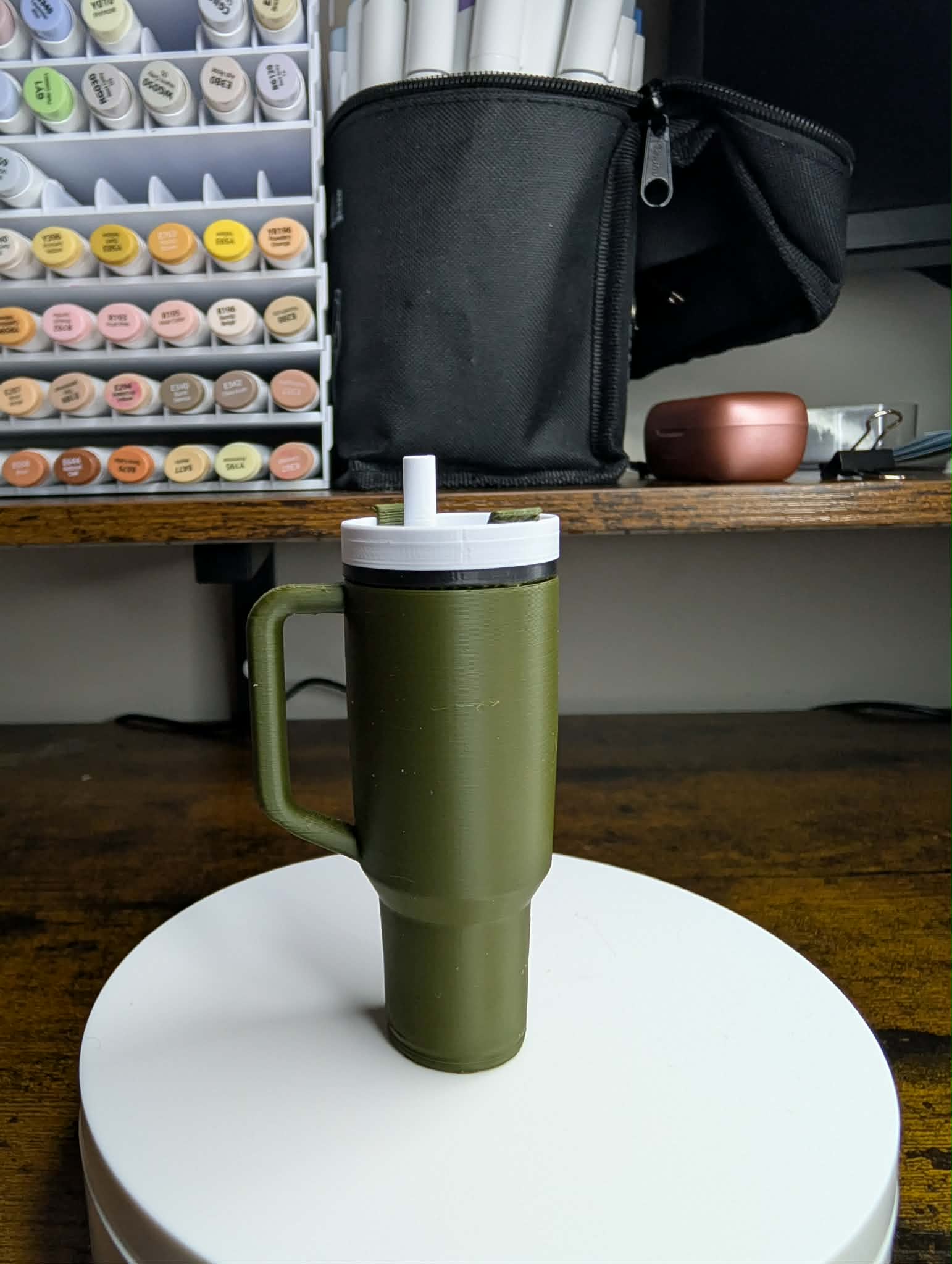 3D printed mini tumbler keychain matte army green with removable lid