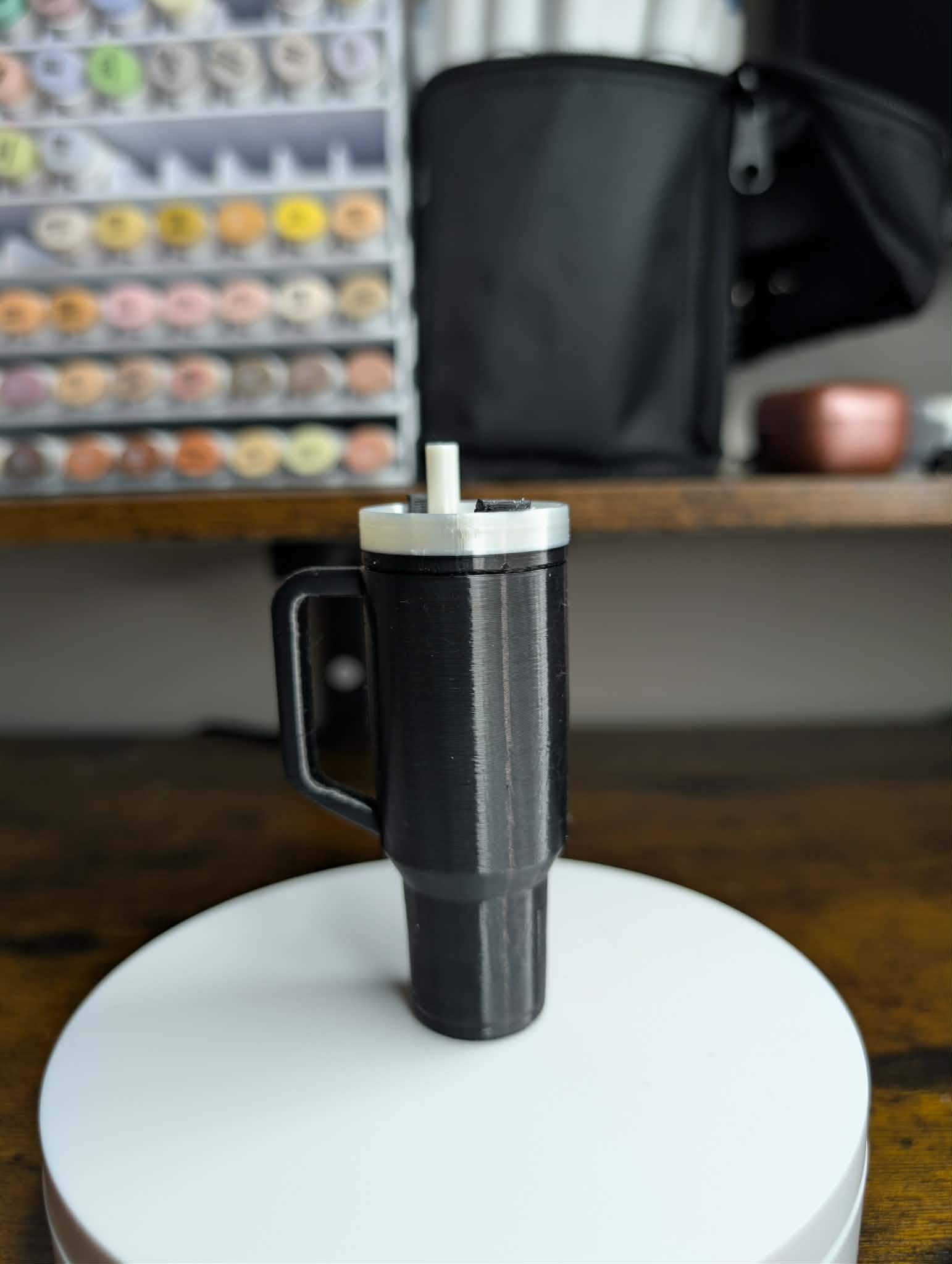 3D printed mini tumbler keychain silk black with removable lid